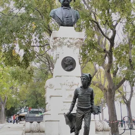 Апартаменти Window To I