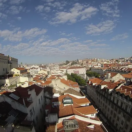 Window To I Апартаменти *