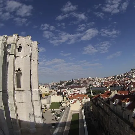 Window To I Апартаменти *