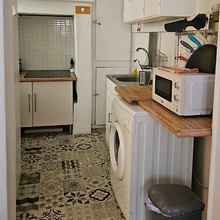 Apartament Window To I